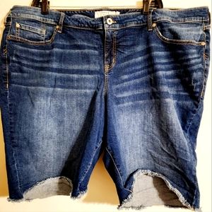 Torrid 28 Jean Shorts